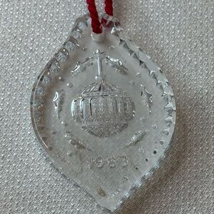 Vintage Waterford Crystal 1983 Annual Christmas Ornament Ball & Holly No Box